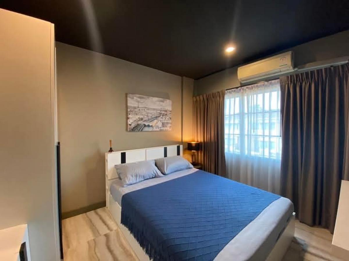 For RentTownhouseRamkhamhaeng, Hua Mak : 🔴30000฿🔴For rent, 3 bedrooms, 3 bathrooms, Town Plus Hua Mak, Bangkok, Kreetha, near Airport Link Hua Mak (2 km.) Convenient to reply on Line, chat me (reply very quickly)🔸: 𝗜𝗗 𝗟𝗜𝗡𝗘: @bbcondo88🔸: Property code 6801-0314