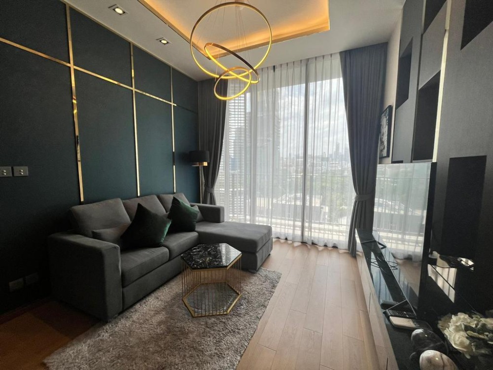 For SaleCondoWitthayu, Chidlom, Langsuan, Ploenchit : Fully furnished luxury condo for Sale with tenant (lease THB42,000)