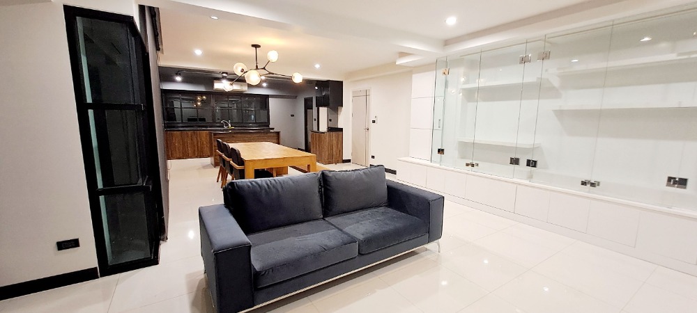 For RentSukhumvit, Asoke, Thonglor : Urban Space Apartment Just Built 1Bed 2Bath Ready to move in