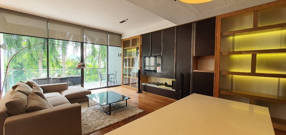 ให้เช่าคอนโดสุขุมวิท อโศก ทองหล่อ : Domus Sukhumvit 16 - Luxury condo in the heart of Bangkok, Close to BTS Asoke