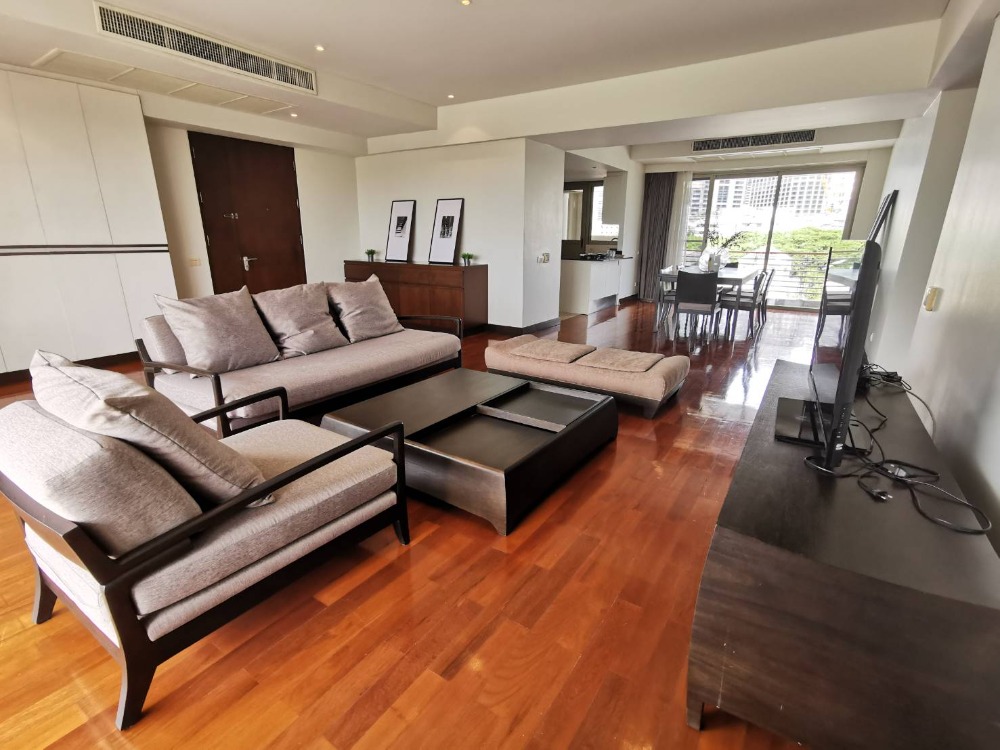 For RentCondoWitthayu, Chidlom, Langsuan, Ploenchit : for rent! Condo 3Bedroom spacious space nice view near BTS Ploenchit