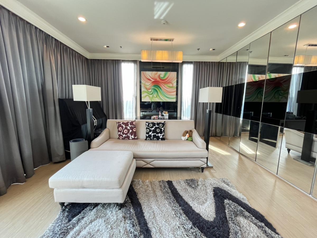 For RentCondoRatchathewi,Phayathai : Urgent rent! 🔥Pyne By Sansiri🔥 BTS Ratchatewi 3 units per floor, very high floor, good view, private balcony, next to the BTS 0 meters!