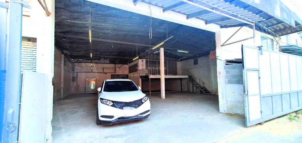 For RentWarehouseChokchai 4, Ladprao 71, Ladprao 48, : KF0103 Factory warehouse for rent, size 376 sq m., Lat Phrao 80 area, road width 6 meters, transport capacity for pickup trucks or 6-wheel cement trucks, suitable for storing goods and as a distribution point.