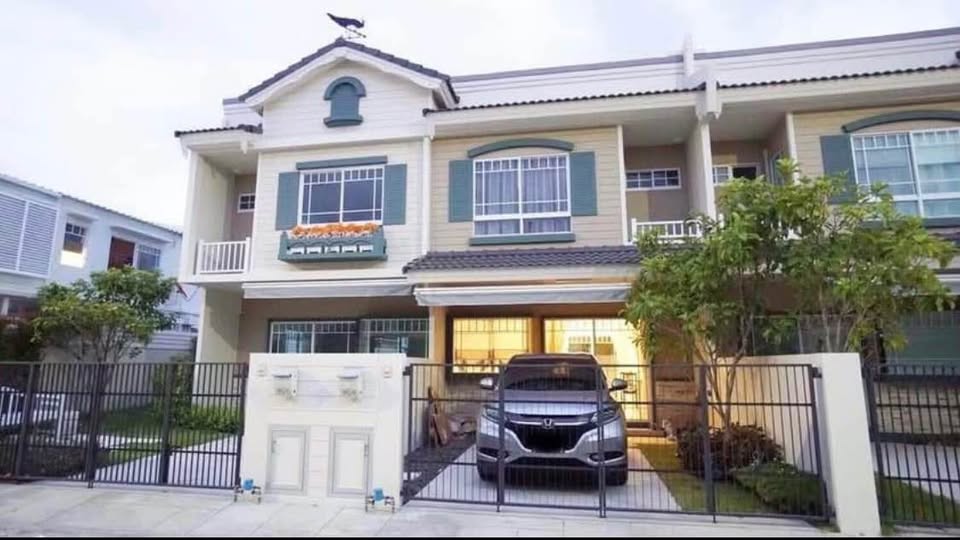 ให้เช่าทาวน์เฮ้าส์/ทาวน์โฮมสมุทรปราการ สำโรง : House for rent indy Bangna Km.7 Near Mega Bangna