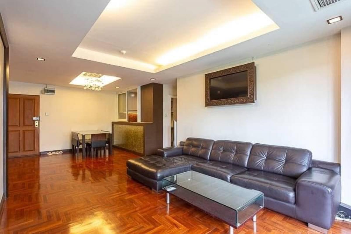 For RentCondoRama3 (Riverside),Satupadit : 📢👇 Newly renovated low rise condo,combine unit, quiet & peaceful place to live or invest as located in good area near ONE Bangkok , easily traveling in many routes