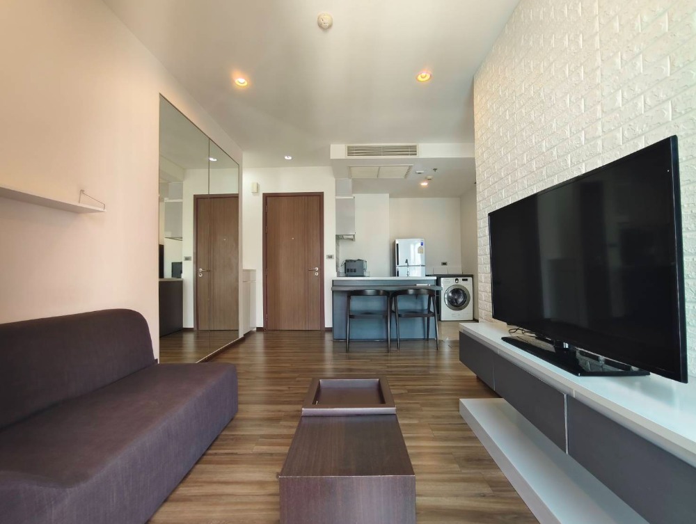 For RentCondoOnnut, Udomsuk : OMG2951  < Available 23-Feb-25 >  Nice 1 Bedroom / Corner unit @ [ Wyne Sukhumvit ]