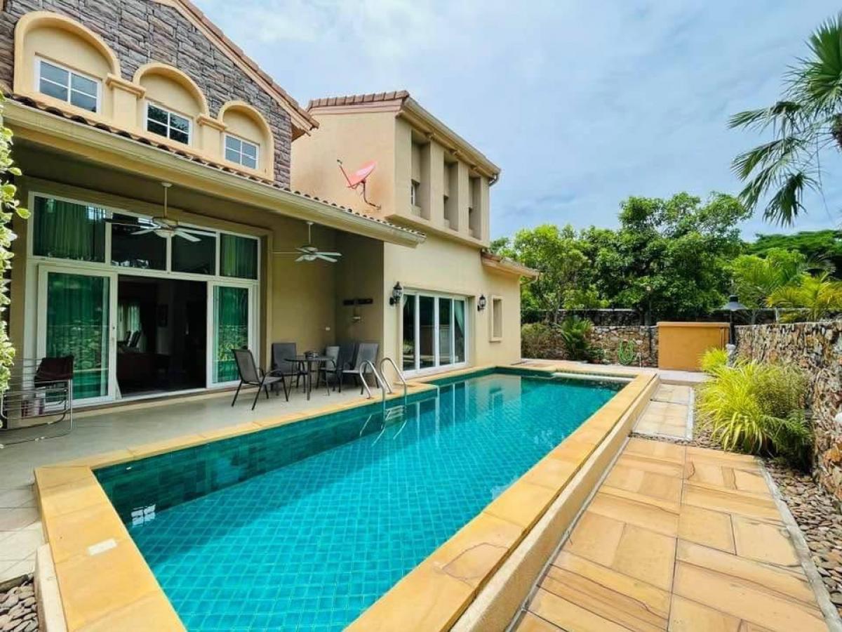 For RentHousePattaya, Bangsaen, Chonburi : POOL VILLA FOR RENT 3 BED @ 70000 BAHT PER MONTH