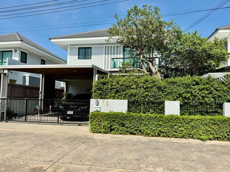 For SaleHousePattaya, Bangsaen, Chonburi : Second-hand house for sale in Sriracha, 2-storey detached house in Manirin Park-Bang Phra Village