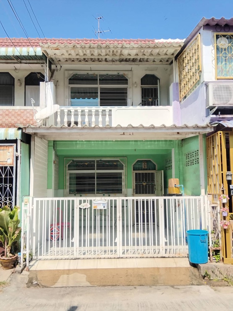 For SaleTownhousePinklao, Charansanitwong : 2-storey townhouse for sale, Phra Pin Village 2