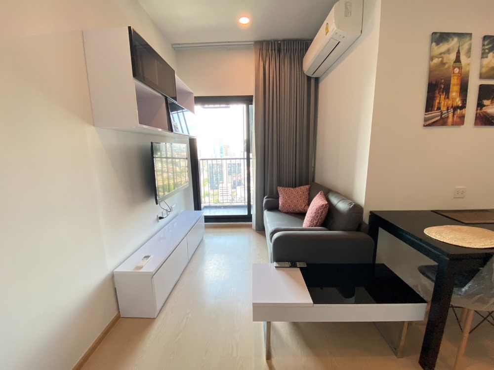 ให้เช่าคอนโดพระราม 9 เพชรบุรีตัดใหม่ RCA : For rent The Tree Sukhumvit 71 (1 Bedroom Rental 18,000/month)