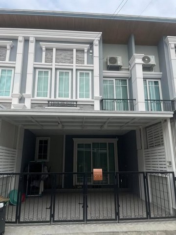 For RentTownhouseSamut Prakan,Samrong : HR2062 For sale and rent, 2-storey townhouse, Golden Neo Village, Sukhumvit-Lasalle (Sukhumvit 113), convenient transportation