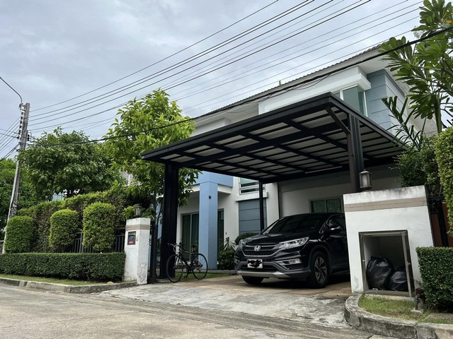 For RentHouseBang kae, Phetkasem : RH1227 Single house for rent, Life Bangkok Boulevard, Ratchaphruek-Charan, 54 sq m., 210 sq m., 4 bedrooms, fully furnished, near the park, fitness and swimming pool.