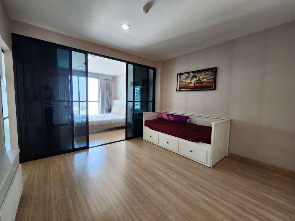 ขายคอนโดลาดพร้าว เซ็นทรัลลาดพร้าว : Life @ Ladprao 18 / 1 Bedroom (FOR SALE), ไลฟ์ แอท ลาดพร้าว 18 / 1 ห้องนอน (ขาย) NUB495