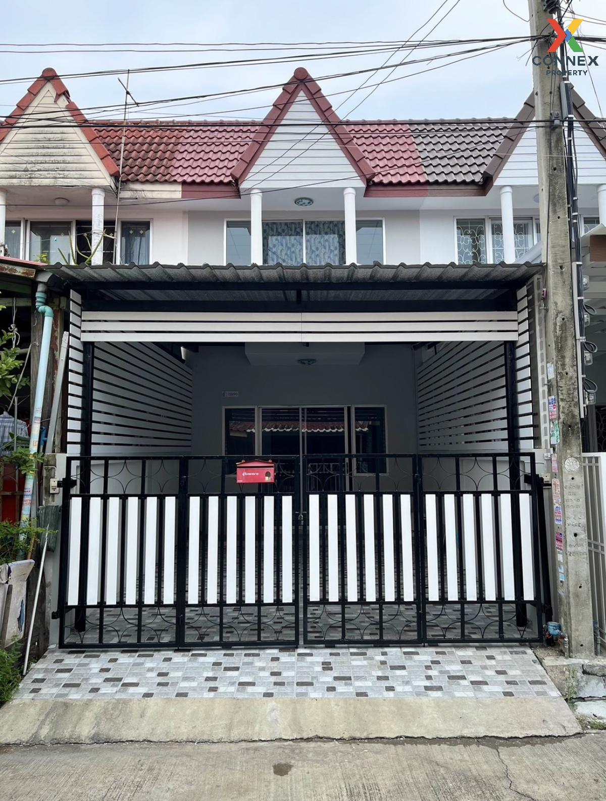 For SaleTownhouseSamut Prakan,Samrong : For Sale Townhouse/Townhome  , Baan Chutima , Phraek Sa , Mueang Samut Prakan , Samut Prakarn , CX-112937