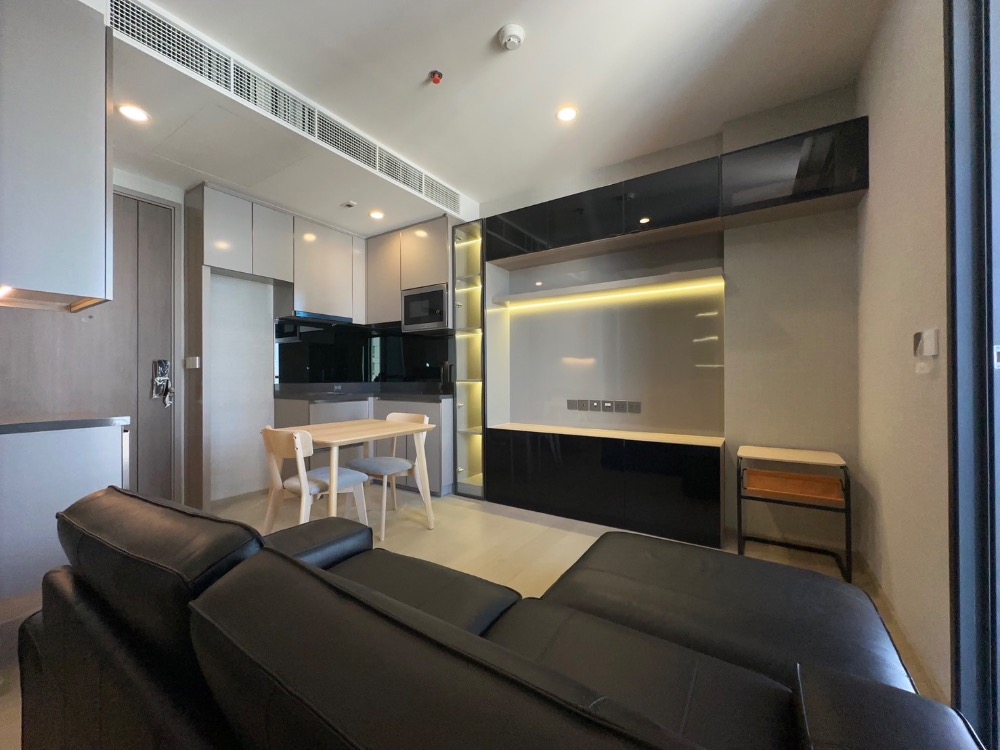 For RentCondoRatchathewi,Phayathai : FOR RENT //'The extro Phayathai-Rangnam 32.53 m2 9th floor (price ฿24,000 per month)//'