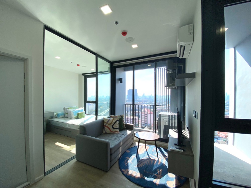 For RentCondoRamkhamhaeng, Hua Mak : 🍀FOR RENT>> 🌈Modiz Rhyme Ramkhamhaeng>> 17th floor, room size 26.2 sq m, beautiful room, fully furnished, near MRT Ramkhamhaeng / The Mall #LV-MO1144