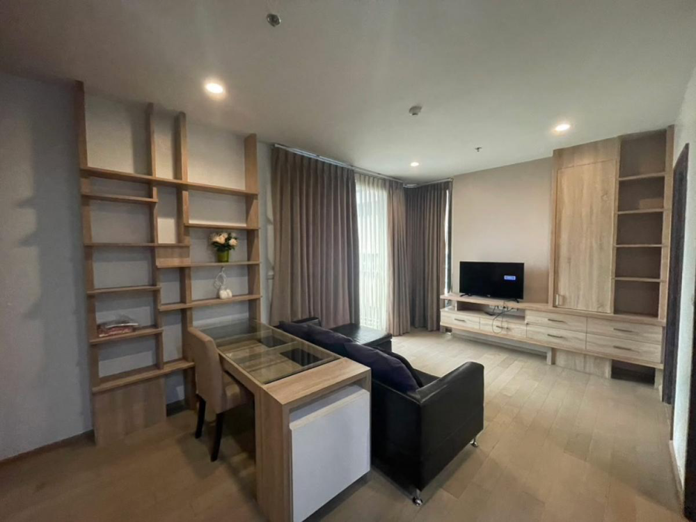 For SaleCondoRatchathewi,Phayathai : Best price now!! 2 bedrooms, 2 bathrooms, 67 sq m, good condition, ready to sell