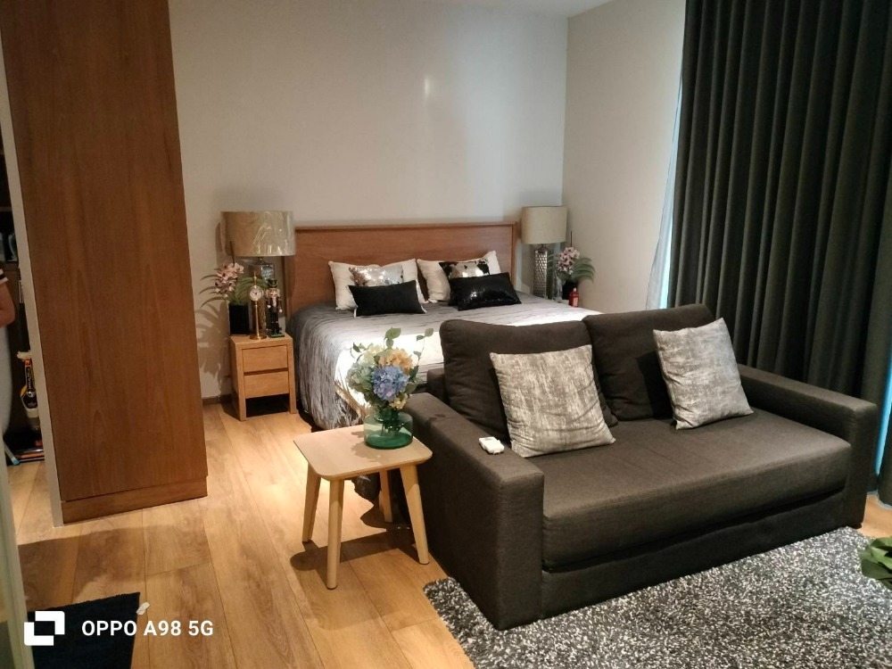 For RentCondoSukhumvit, Asoke, Thonglor : High Floor 1 bed 1 bath 33 sqm condo at Park 24 Origin for rent 40,000THB, Sukhumvit Soi 24, Phrom Phong BTS station