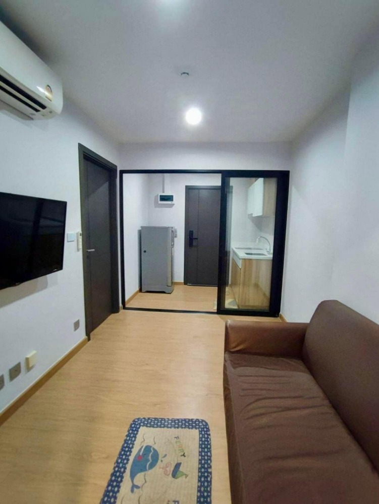 For SaleCondoRatchadapisek, Huaikwang, Suttisan : For sale: Asher Ratchada-Huai Khwang, size 29 sq m., very good price, brand new room, near MRT Sutthisan