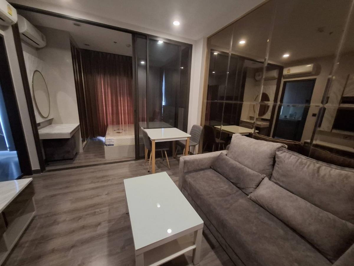 For RentCondoPinklao, Charansanitwong : ✅️ Condo for rent, Urbano Ratchawithi, 14th floor, area 31 sq m., decorated in a luxury style.