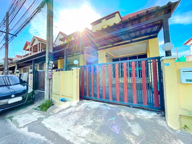 For RentTownhouseOnnut, Udomsuk : Cheapest 2-storey townhouse Chaloem Phrakiat Rama9 S.46-50 Kanchanaphisek44-48 newly renovated beau