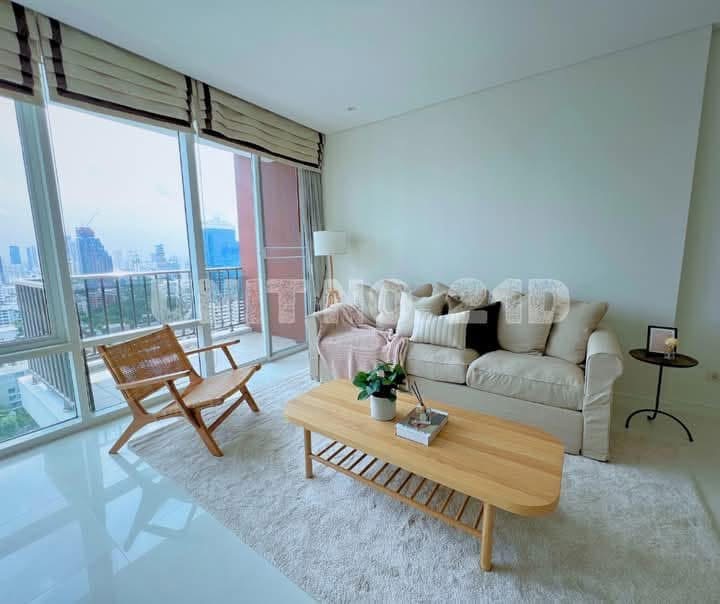 For RentCondoSukhumvit, Asoke, Thonglor : 🏙️ Pet Friendly Condo🐱🐶 Fullerton Sukhumvit ‼️Ready to move in‼️ 🚊 BTS Ekkamai🔥 🚩For rent Fullerton Sukhumvit 🌃📣📣 🛌 2 bedrooms 🛀 2 bathrooms ✨ Size 95.98 sq m. 21st floor Very private: Only 5 units per floor