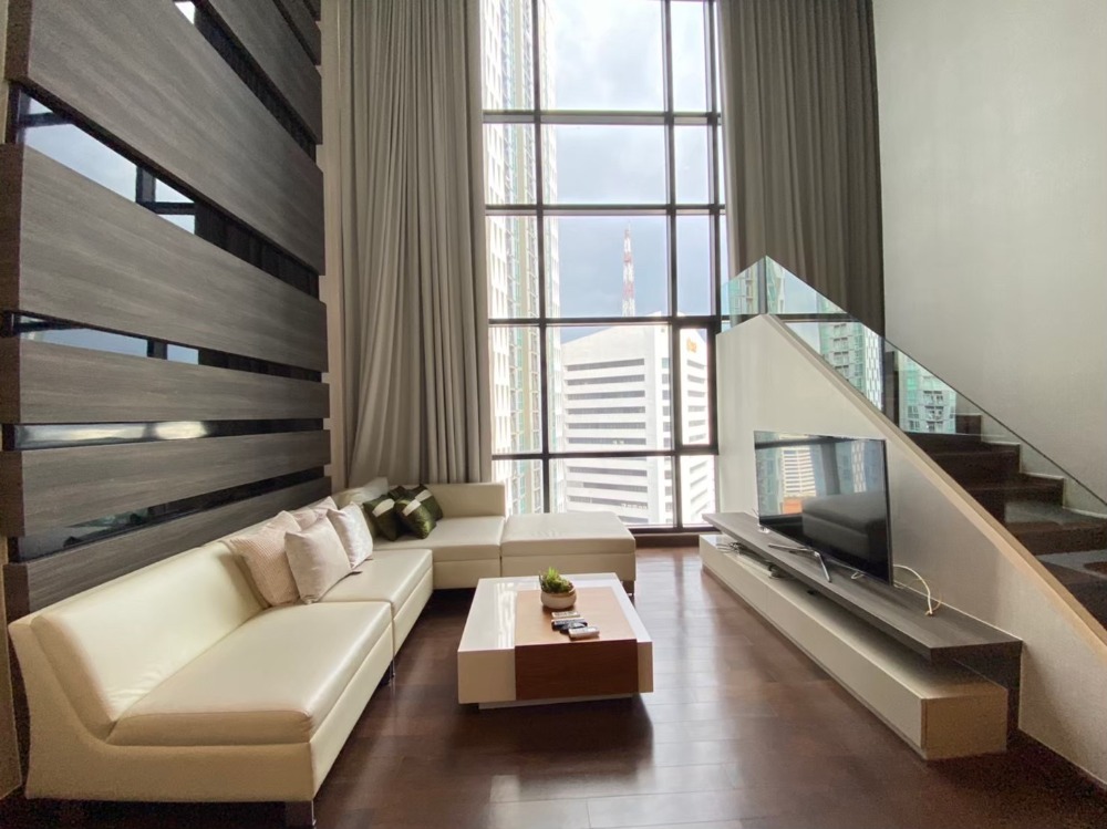 ให้เช่าคอนโดรัชดา ห้วยขวาง : for rent Ivy Ampio//3b3b//186 sq.m