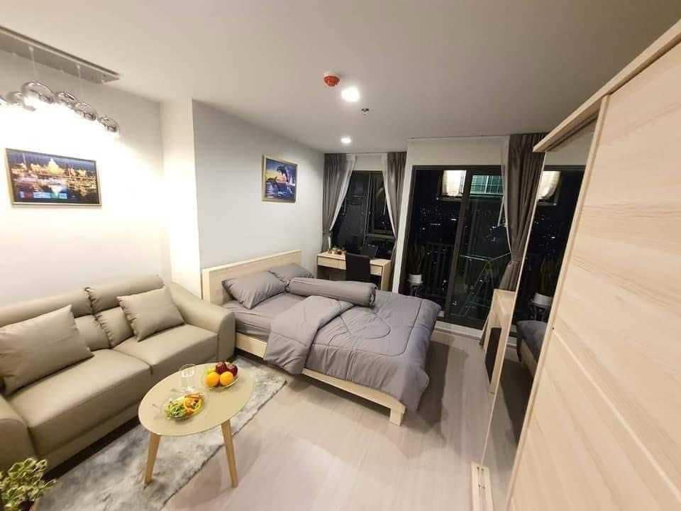 For RentCondoLadprao, Central Ladprao : ⭐FOR RENT ⭐ Life Ladprao>> 26 sq m. near BTS Ha Yaek Lat Phrao Station, 42nd floor, balcony facing west, city view #LV-MO1156