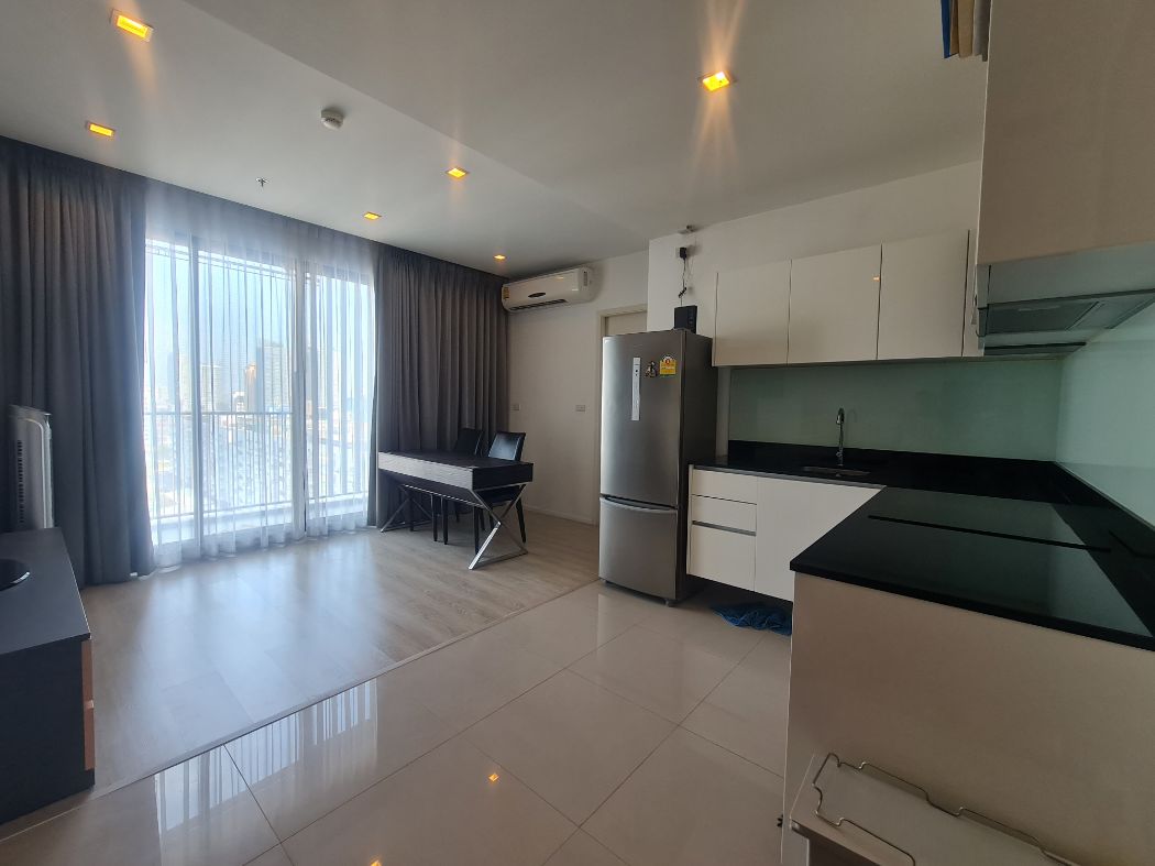 For SaleCondoRatchadapisek, Huaikwang, Suttisan : Condo for sale: Quinn Condo Ratchada 17 (Quinn Condo 17), 45 sq m., new, beautiful room, next to MRT Sutthisan