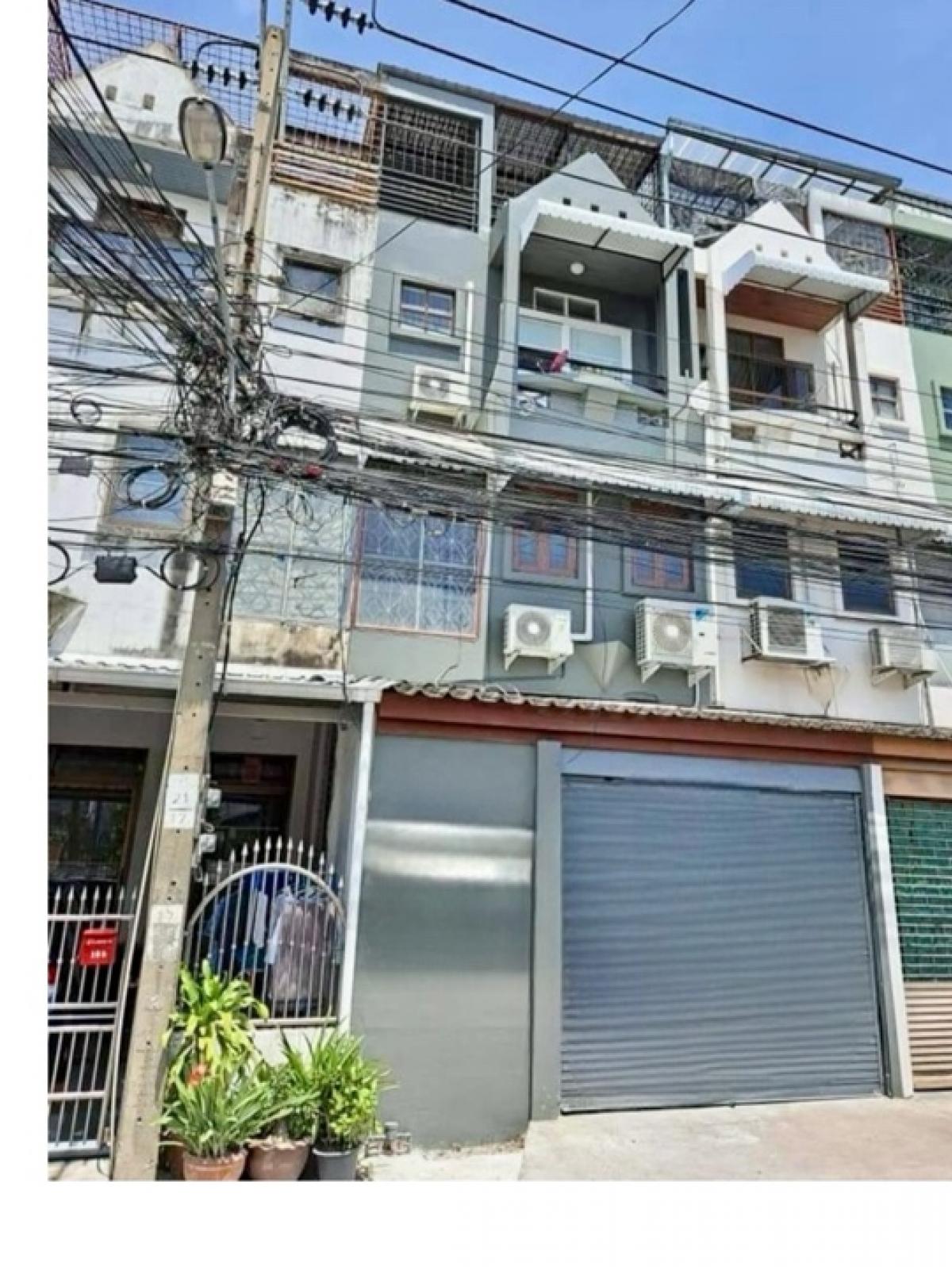 For RentTownhouseBangna, Bearing, Lasalle : 📌Vacant 7/01/2025📌Townhouse for rent, 3 floors, Soi Lasalle 24, 4 bedrooms, 3 bathrooms 🐶😻Pet friendly, dogs and cats allowed