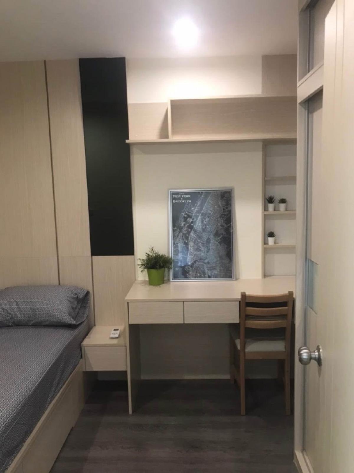 For RentCondoPattanakan, Srinakarin : Urgent for rent 🔥 Rich Park @ Triple Station, 18th floor, price 12,000 baht, accepting reservations 📌 Complete with electrical appliances, ready to move in✨