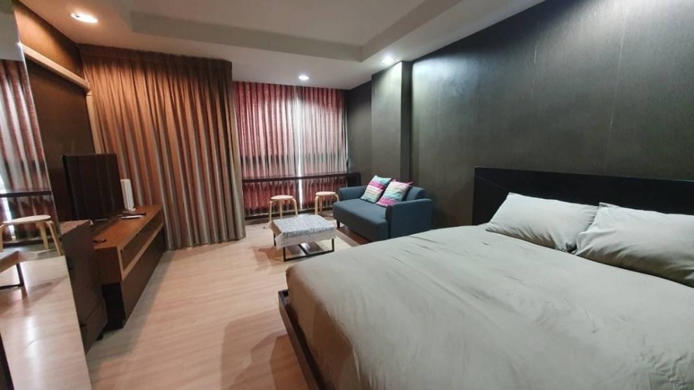 For RentCondoRatchadapisek, Huaikwang, Suttisan : The Kris 5, beautiful room, fully furnished, comfortable, special price, ready to move in, urgently!!!