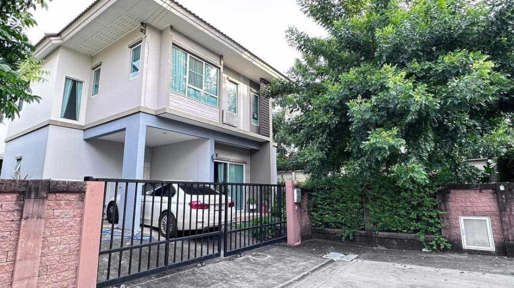 For RentHouseMin Buri, Romklao : Single house for rent, The Plant, Ramkhamhaeng 118, air-conditioner, full furniture, 3 bedrooms, 3 bathrooms, rental price 36,000 baht per month