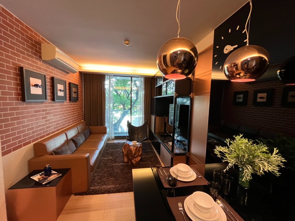 For RentCondoSukhumvit, Asoke, Thonglor : Beautifully decorated room for rent, best price! 1 bedroom, 45 sq m., ready for viewing.