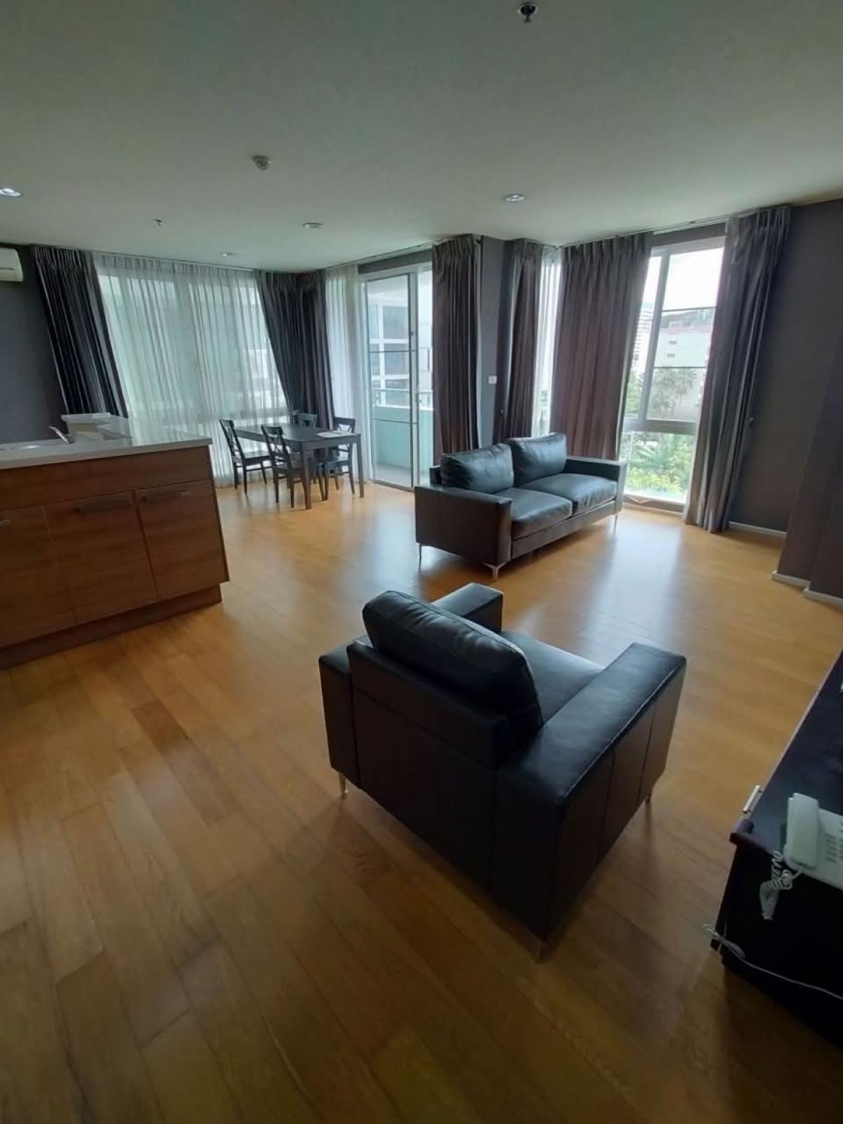 ให้เช่าคอนโดสุขุมวิท อโศก ทองหล่อ : “ 98SQM 2BEDROOMS CONDOMINIUM IN THONGLOR ZONE “