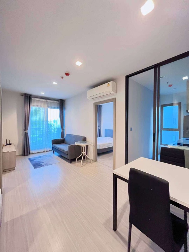 ให้เช่าคอนโดพระราม 9 เพชรบุรีตัดใหม่ RCA : FOR RENT Life Asoke Rama9 2 ห้องนอน