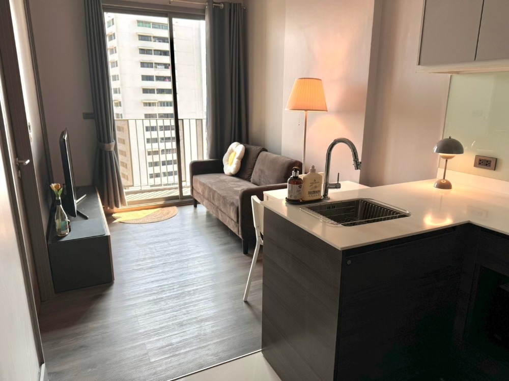 For RentCondoSukhumvit, Asoke, Thonglor : Condo for rent Ceil by Sansiri Ekkamai 12 (Ceil by Sansiri) BTS Thonglor, rental price 19,000.00 baht/month, 1 bedroom, 1 bathroom, 32.4 sq m., 14th floor, Building B