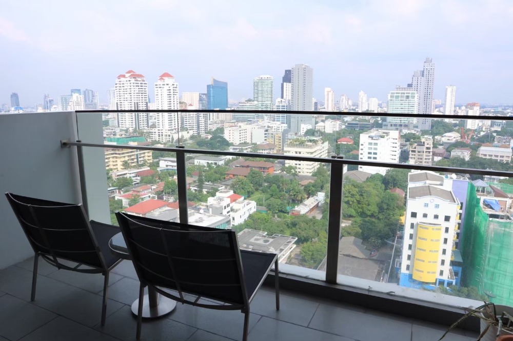 ขายคอนโดสุขุมวิท อโศก ทองหล่อ : Aequa sukhumvit 49 for sale