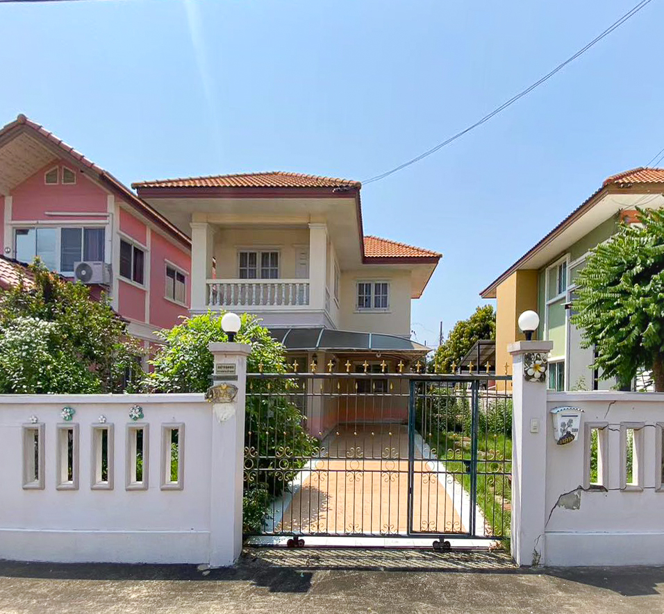 For SaleHouseNonthaburi, Bang Yai, Bangbuathong : 🔥 For sale: 2-storey single house, Fueang Suk Village 3, Bang Bua Thong, Nonthaburi, very good value, only 2.69 million, a large house area, can be extended, plant trees, good location