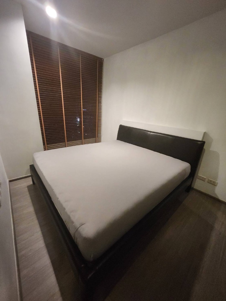 For RentCondoWongwianyai, Charoennakor : !! Beautiful room for rent, condo Nye By Sansiri, near BTS Wongwian Yai