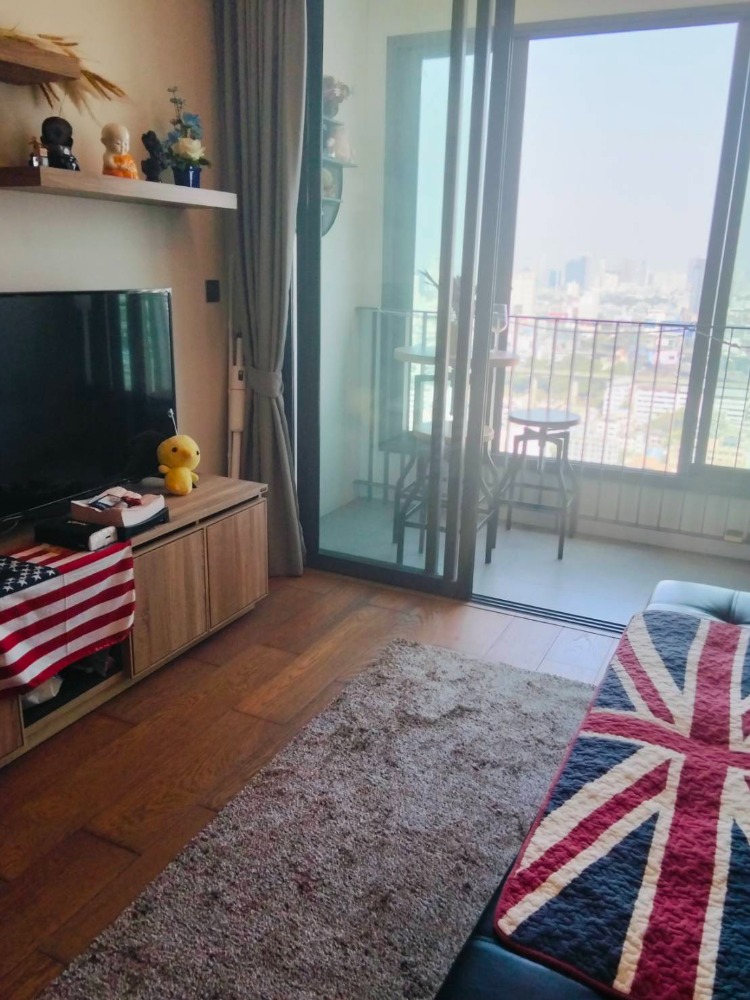 ให้เช่าคอนโดราชเทวี พญาไท : Condo for RENT  :  Q Chidlom-Petchburi Size :  45 Sqm. 1 bedroom 1 bathroom  high floor on 31st  Fully furnished with electric appliance