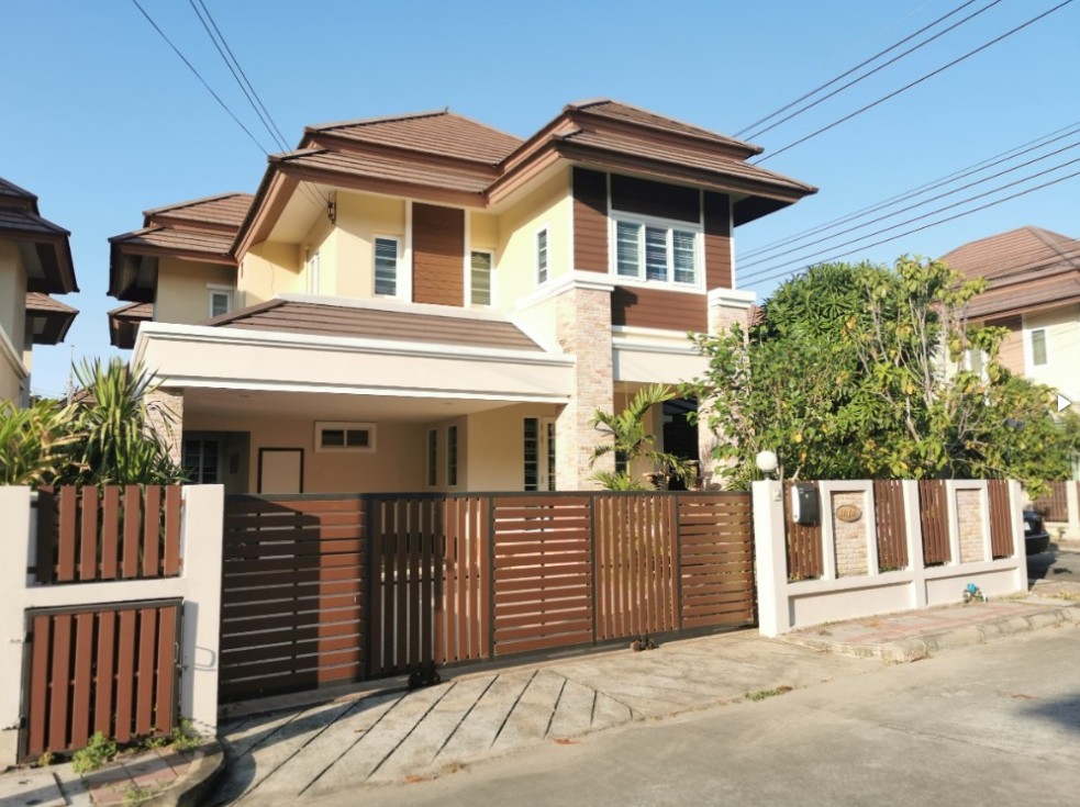 For RentHouseVipawadee, Don Mueang, Lak Si : Single house for rent, Don Mueang area, near Robinson Sri Saman, only 7 minutes away.