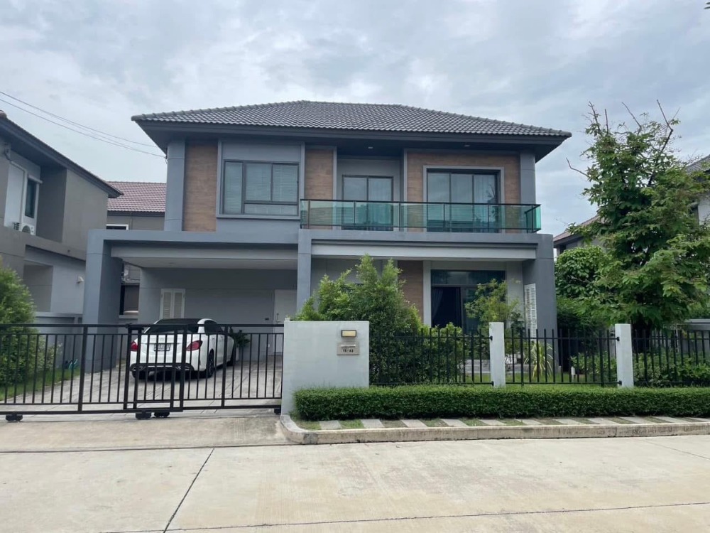 For RentHouseMin Buri, Romklao : For rent, luxury 2-storey detached house🔥Venue Rama 9 (4 bedrooms, 3 bathrooms), beautifully decorated **110,000 THB/ month**