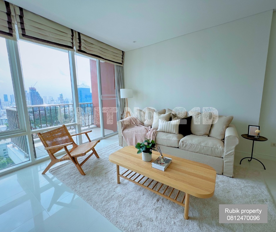 ให้เช่าคอนโดสุขุมวิท อโศก ทองหล่อ : 🌟 Exclusive Living at Fullerton Sukhumvit – Pet-Friendly Luxury Condo! 🌟 (RB438)