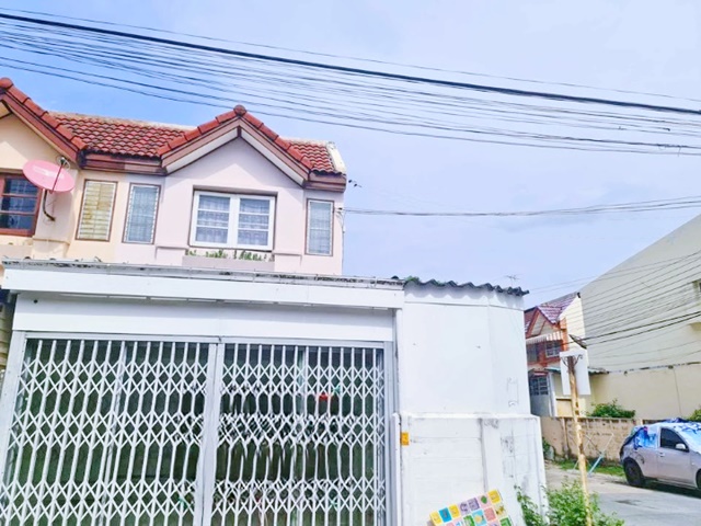 For RentTownhouseKaset Nawamin,Ladplakao : Nawawet Hospital 900m 2-storey townhouse corner house 2 bed 1 a/c 20 sq.wa.22 sq.wa.162 sq.m.