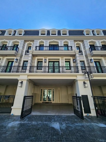 For RentHouseRama3 (Riverside),Satupadit : HR2070 For rent, luxury townhouse, The Welton Rama 3, beautifully decorated, ready to move in, near the Industrial Ring Road