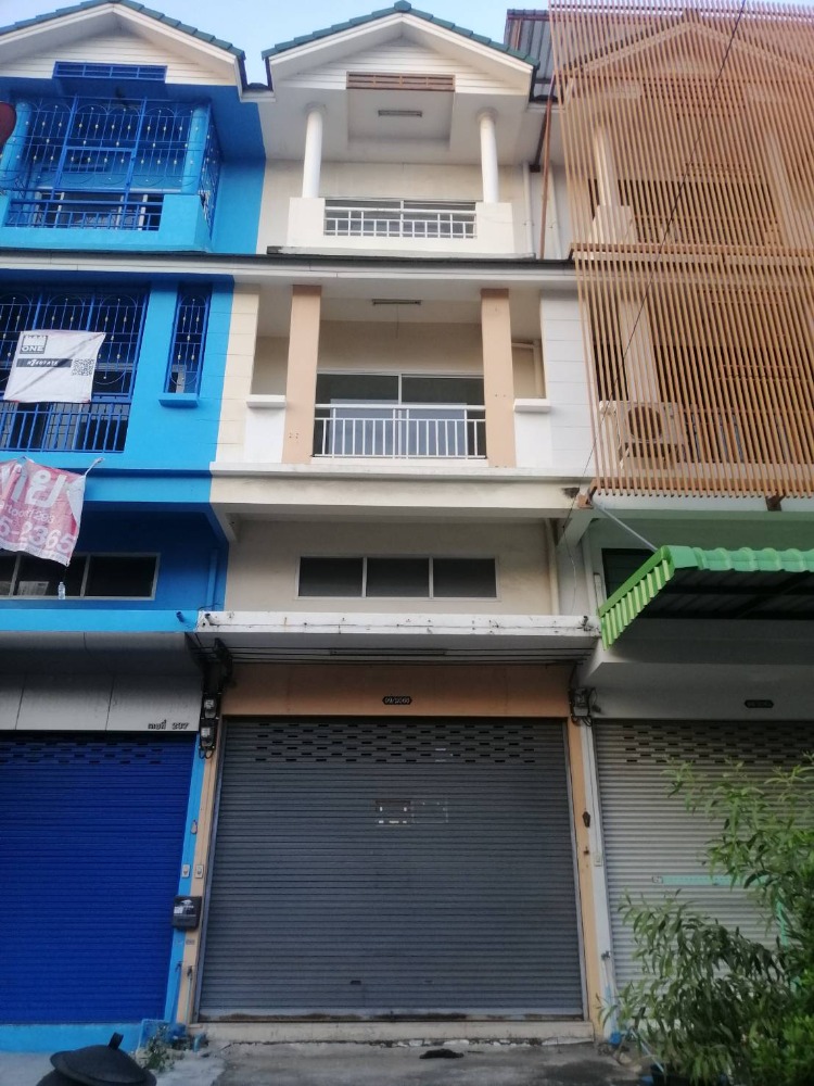 For SaleShophouseRama 2, Bang Khun Thian : !! Urgent sale !! 1 commercial building, located on Tha Kham Road, Soi 23, Phra Ram 2 area.