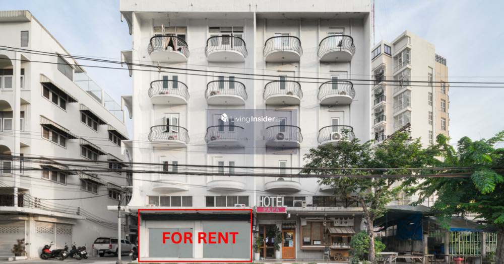 For RentShophousePinklao, Charansanitwong : 1-storey commercial building, good location, on the road, for rent, Arun Amarin-Pinklao area, near Pata Pinklao, only 600 meters.