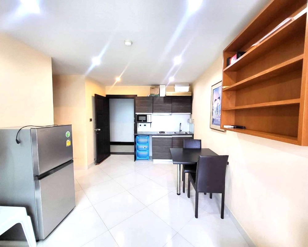 For SaleCondoPattaya, Bangsaen, Chonburi : Condo in the city center, Jomtien-Pattaya!! Full amenities!! Convenient travel!! Condo for sale at Park Lane Jomtien Resort, Nong Prue, Bang Lamung, Chonburi