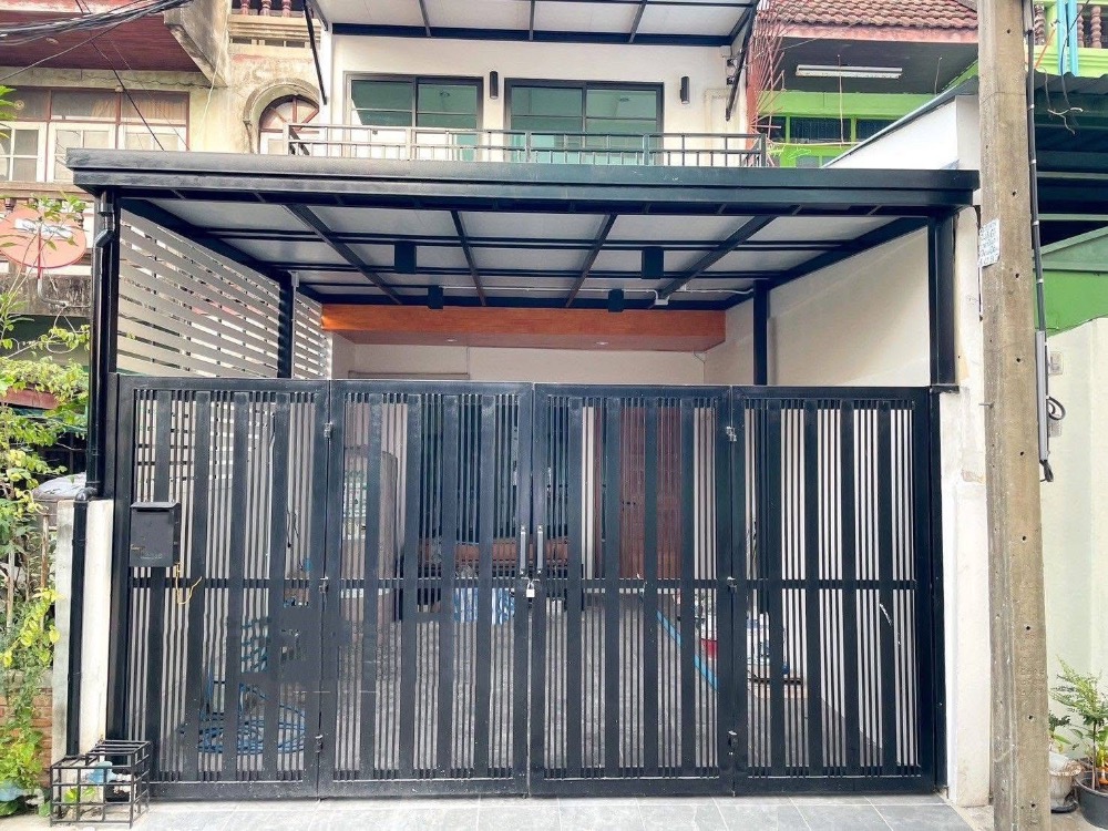 For RentTownhouseRathburana, Suksawat : Townhouse for rent, newly renovated, Dao Khanong area, Soi Somdej Phra Chao Taksin, near BTS Talat Phlu, Talat Indy Dao Khanong